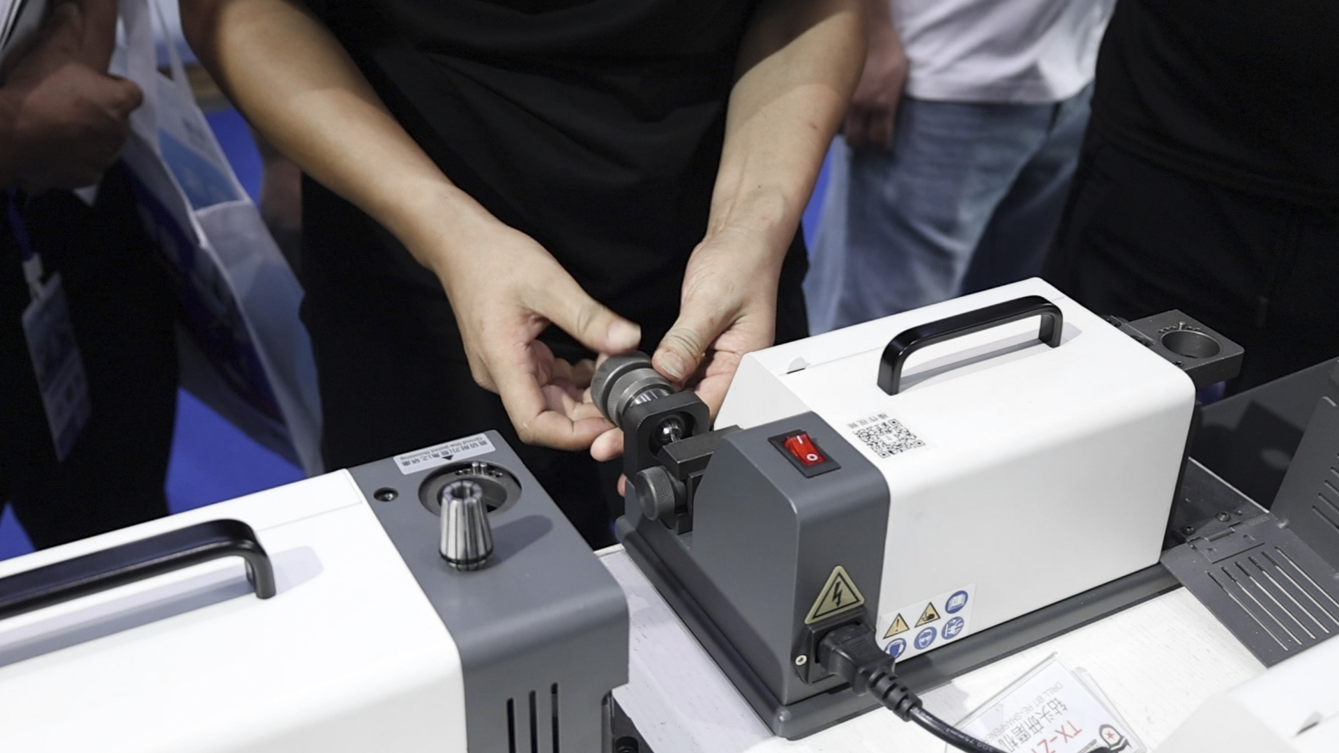 End Mill Resharpening.jpg End Mill Resharpening.jpg